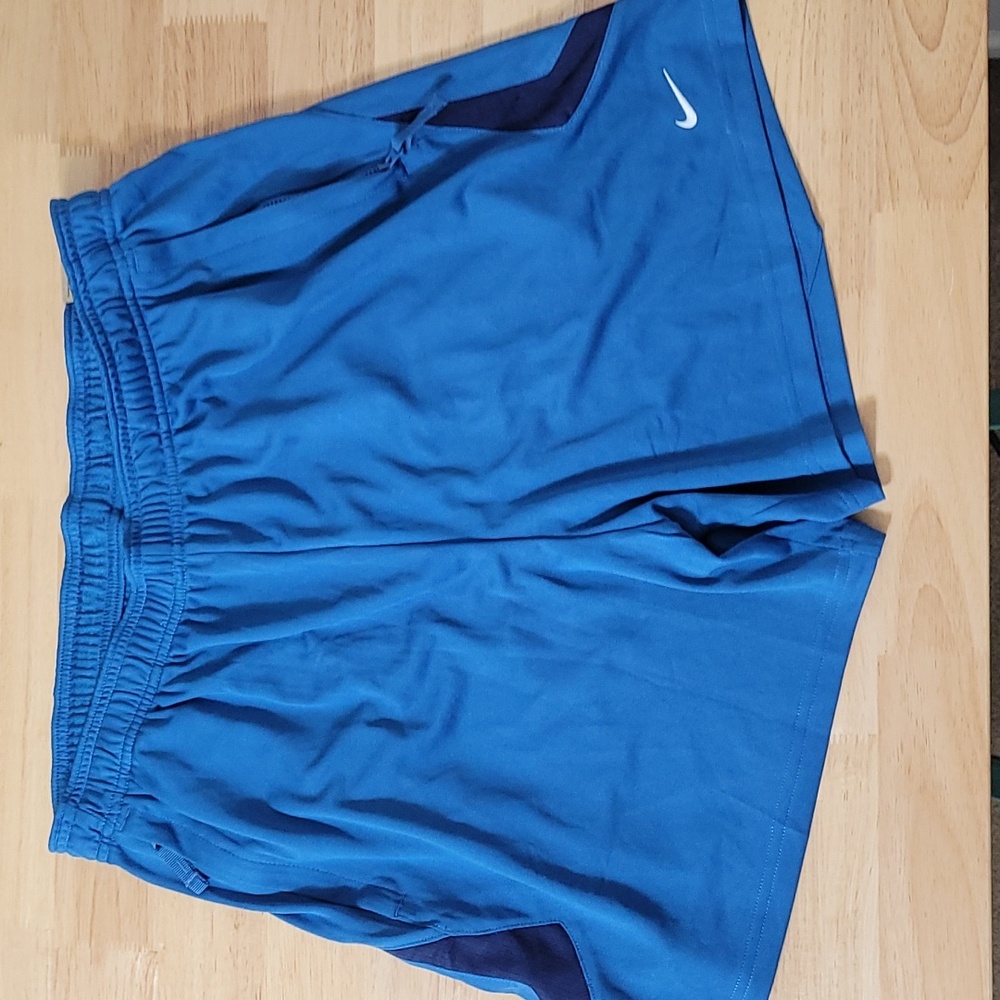 Nike Dri Fit Mens Blue Football Shorts 5" Loose Fit FB6572-457 Size LARGE NWT